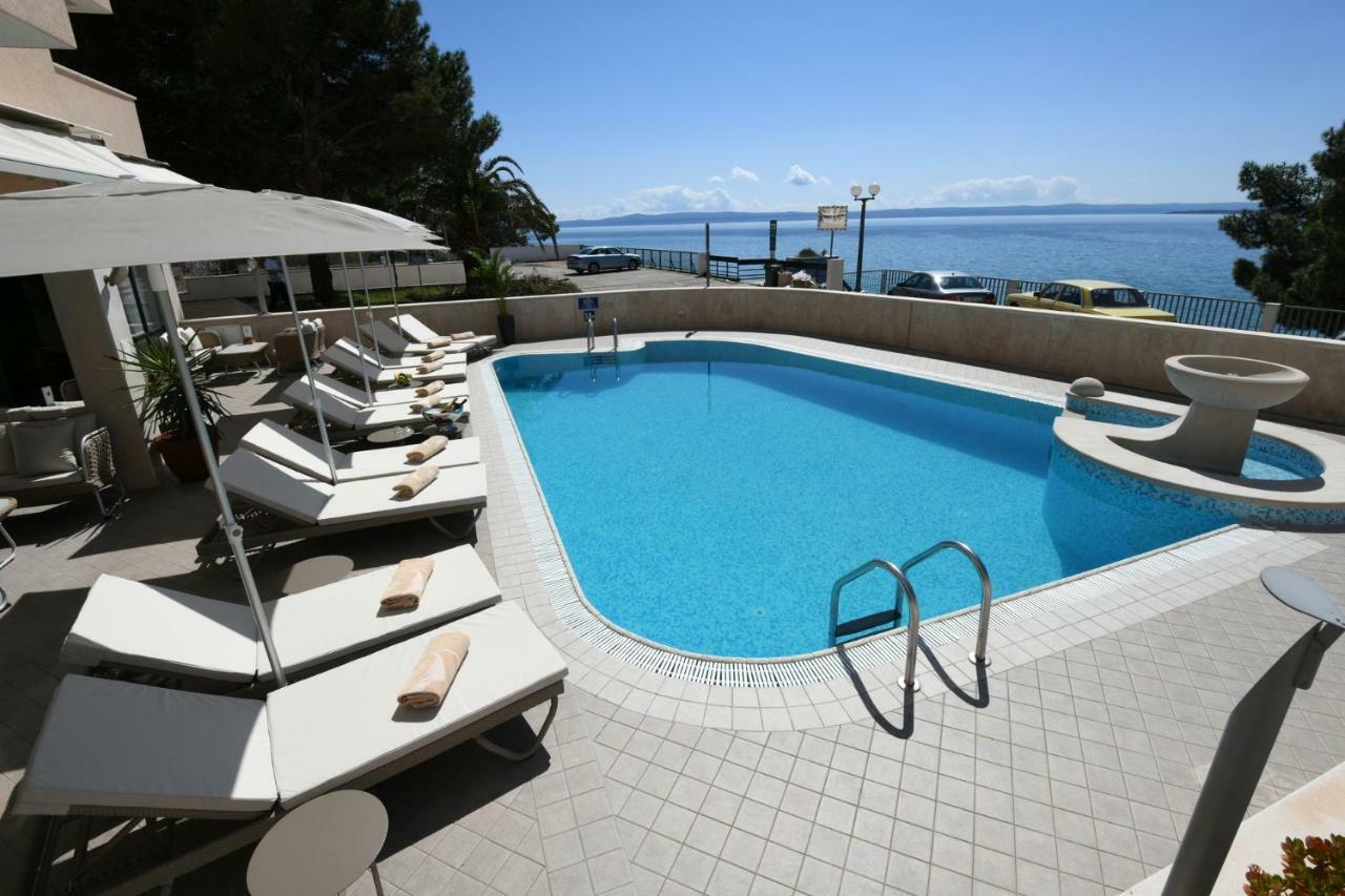 Aparthotel Milenij Baska Voda Exterior photo