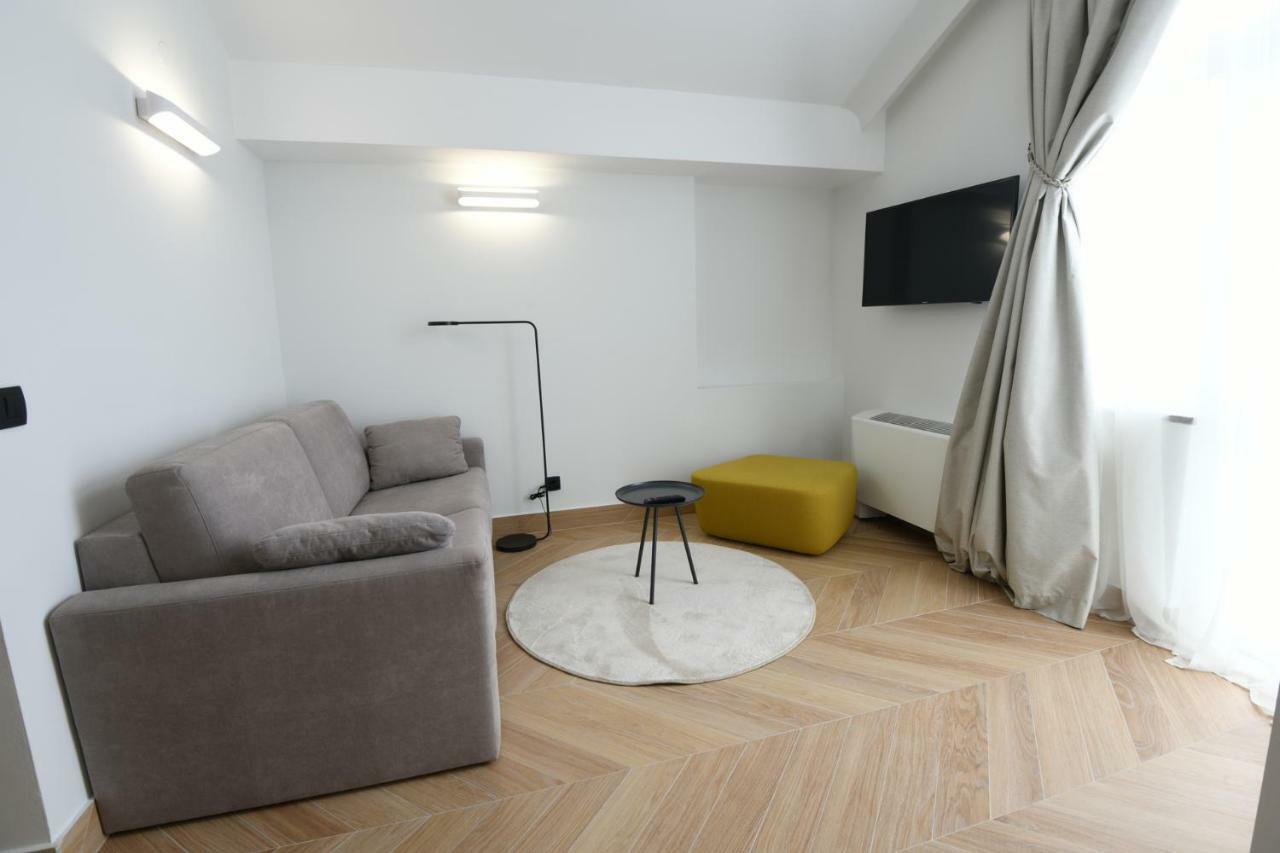 Aparthotel Milenij Baska Voda Exterior photo